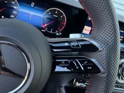 Photo 11 Mercedes GLA 200 d AMG Line