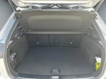 Photo 17 Mercedes GLA 200 d AMG Line