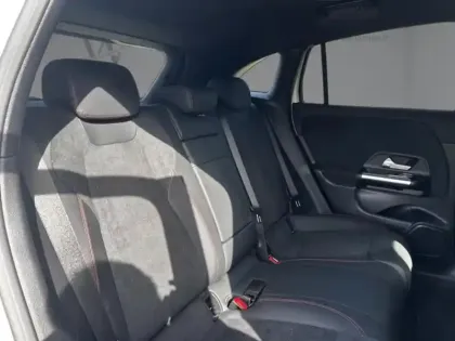 Photo 15 Mercedes EQA 250+