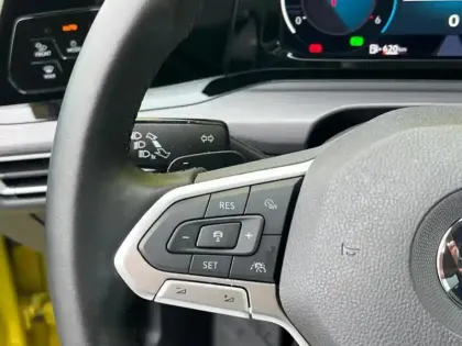 Photo 24 Volkswagen Golf Gén. VIII Ph1 Style 1st 5