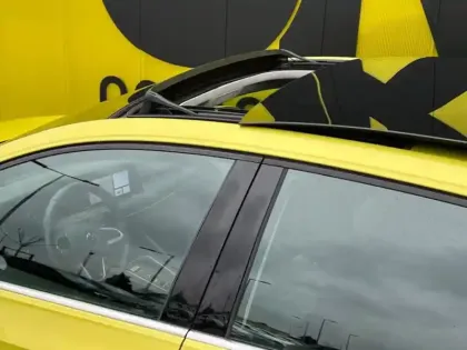 Photo 22 Volkswagen Golf Gén. VIII Ph1 Style 1st 5