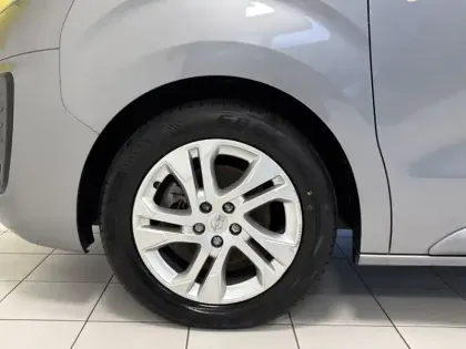 Photo 8 Opel Zafira 1.5D 120 8 Places Edition L1 C