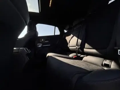 Photo 54 Mercedes Classe GLC Gén. II (C254) Ph1 AMG Line 5