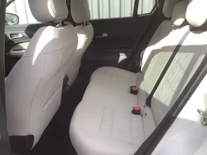 Photo 11 Fiat 600 Nouvelle T-Gen 3 1.2 Hybrid 110ch eDCT6 La Prima