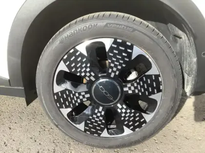 Photo 8 Fiat 600 Nouvelle T-Gen 3 1.2 Hybrid 110ch eDCT6 La Prima