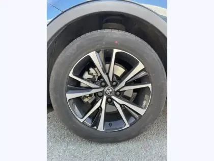 Photo 13 Toyota C-HR 2.0 PHEV 225 Design NG HYBRIDE RECHARGE