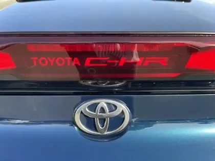 Photo 17 Toyota C-HR 2.0 PHEV 225 Design NG HYBRIDE RECHARGE