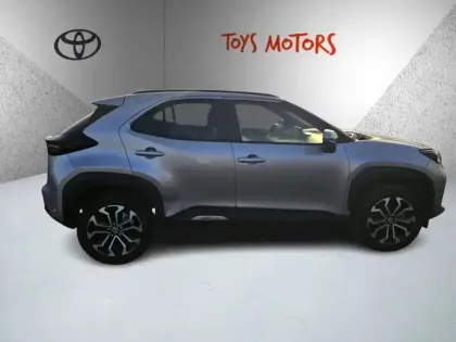 Photo 5 Toyota Yaris Hybride 1.5 HYBRID 116H DESIGN Cargo