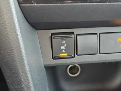 Photo 22 Toyota Yaris Hybride 1.5 HYBRID 116H DESIGN Cargo