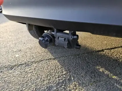 Photo 16 Toyota Yaris Hybride 1.5 HYBRID 116H DESIGN Cargo