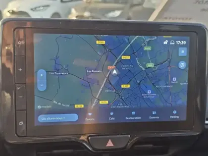 Photo 17 Toyota Yaris Hybride 1.5 HYBRID 116H DESIGN Cargo