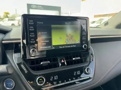 Photo 16 Toyota Corolla Hybride 122h Dynamic