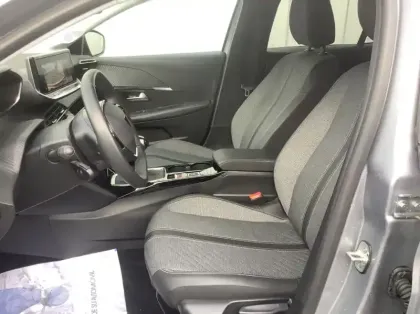 Photo 10 Peugeot 208 Nouvelle 100 S&S BVM6 Allure