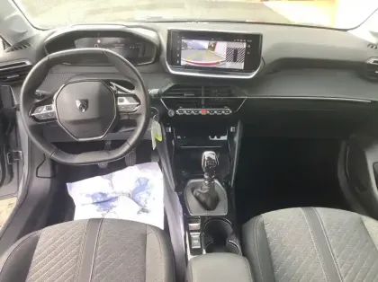 Photo 12 Peugeot 208 Nouvelle 100 S&S BVM6 Allure