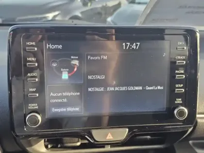 Photo 16 Toyota Yaris Hybride 116h Design