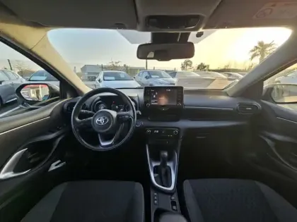 Photo 10 Toyota Yaris Hybride 116h Design