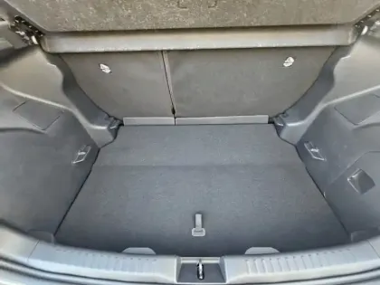 Photo 9 Toyota Yaris Hybride 116h Design