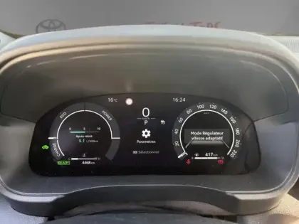 Photo 13 Toyota Yaris Hybride 1.5 HYBRID 130H GR SPORT Pack Techno