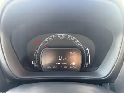 Photo 20 Toyota Aygo 1.0 VVT-i 72 Design S-CVT