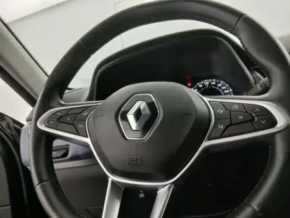 Photo 24 Renault Arkana mild hybrid 140 EDC FAP - 22 Evolution