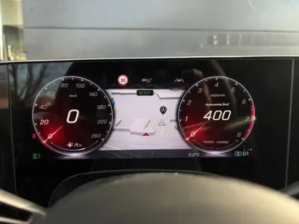 Photo 24 Mercedes CLA Coupe 200 AMG Line