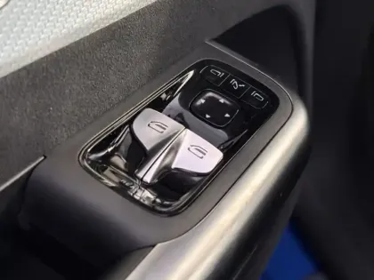 Photo 21 Mercedes CLA Coupe 200 AMG Line