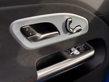 Photo 20 Mercedes CLA Coupe 200 AMG Line