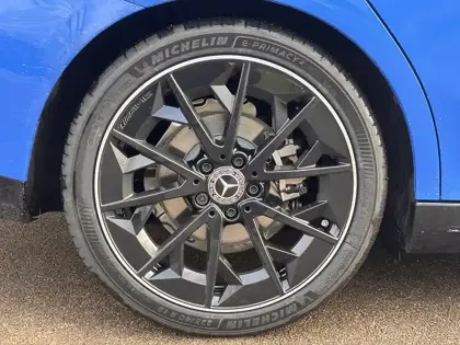 Photo 33 Mercedes CLA Coupe 200 AMG Line