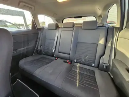 Photo 15 Toyota Auris Sports Touring 1.8 HYBRID 136h DESIGN