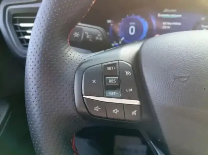 Photo 44 Ford Kuga Gén. III Ph1 ST-Line X 5