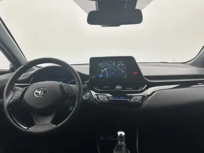 Photo 10 Toyota C-HR 1.8 Hybride 122 Design