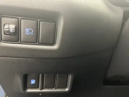 Photo 14 Toyota C-HR 1.8 Hybride 122 Design