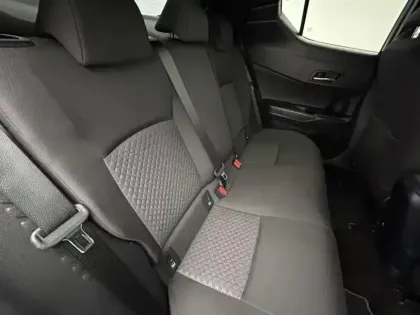 Photo 20 Toyota C-HR 1.8 Hybride 122 Design