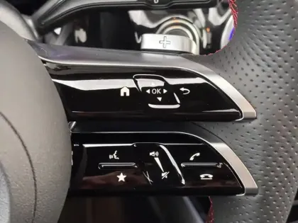 Photo 22 Mercedes GLA 200 d AMG Line