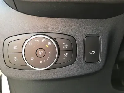 Photo 17 Ford Puma 1.0 EcoBoost 125ch mHEV Titanium Business 6cv