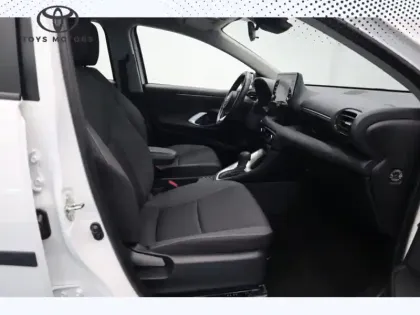 Photo 25 Toyota Yaris Hybride 116h Dynamic