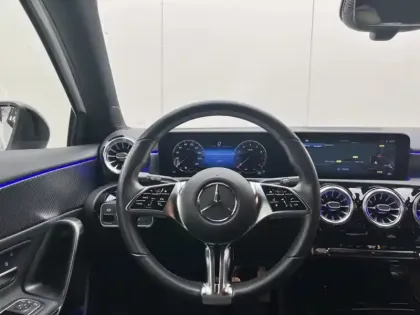 Photo 16 Mercedes Classe A 200 Progressive Line