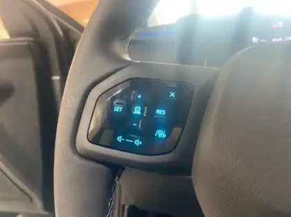 Photo 15 Ford Capri 286ch Extended Range 77kW Pack Premium RWD