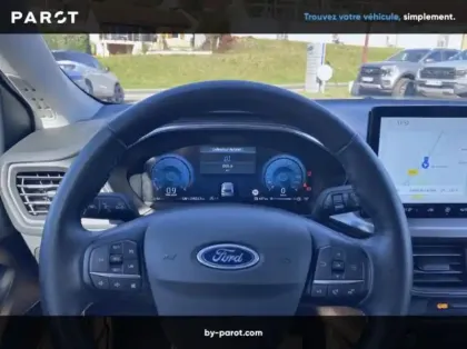 Photo 6 Ford Focus 1.0 EcoBoost mHEV 125ch Titanium X Business