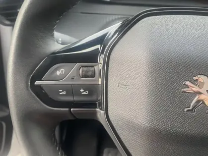 Photo 35 Peugeot 208 Gén. II Ph1 NG Active Pack 5