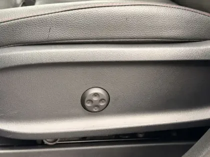 Photo 14 Mercedes Classe B 180 d AMG Line Edition