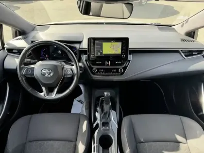 Photo 10 Toyota Corolla Hybride 122h Design