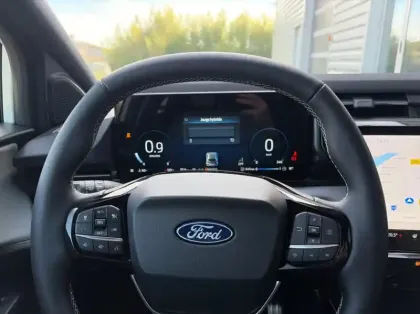 Photo 6 Ford Puma 1.0 EcoBoost Hybrid 125ch Sound Edition S&S Powershift