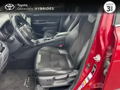 Photo 10 Toyota C-HR  122h Collection 2WD E-CVT RC18