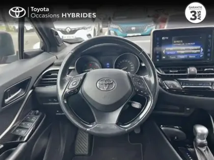 Photo 8 Toyota C-HR  122h Collection 2WD E-CVT RC18