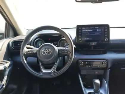 Photo 11 Toyota Yaris  116h Design 5p MY22