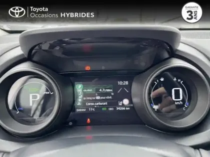 Photo 13 Toyota Yaris  Cross 116h Dynamic Business + Programme Beyond Zero Academy MY22