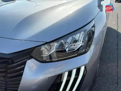 Photo 12 Peugeot 208  1.2 100ch S&S Style