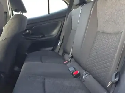 Photo 9 Toyota Yaris  Cross 116h Dynamic Business + Programme Beyond Zero Academy MY22