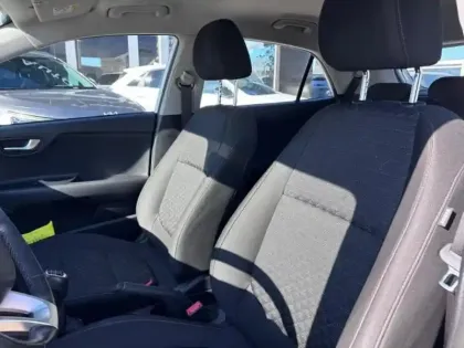 Photo 11 Kia Rio  1.0 T-GDI 100ch Active